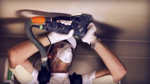 Comment poncer un plafond ?