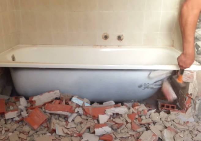 Remplacer une baignoire par une douche : les travaux à effectuer