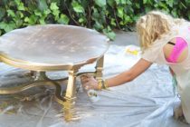Comment restaurer une vieille table en bois ?