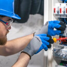 Quels sont les outils nécessaires pour des travaux d’électricité ?